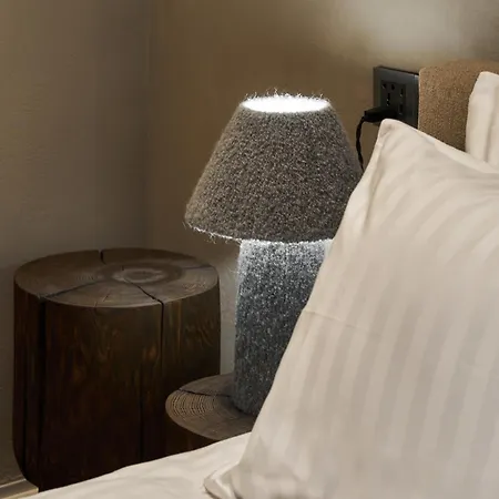 Velvet By Fomich Palyanytsya