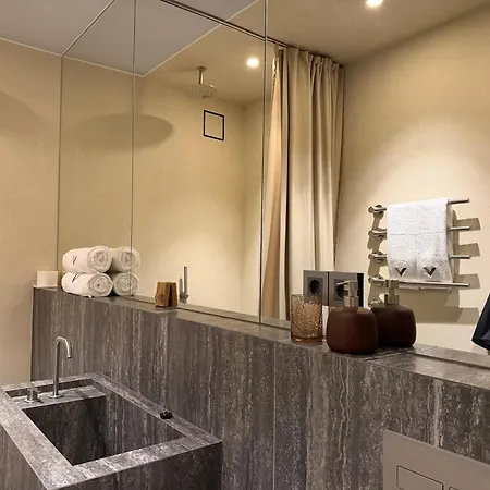 Velvet By Fomich Hotel