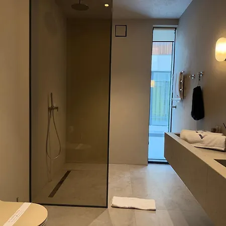 Velvet By Fomich Hotel