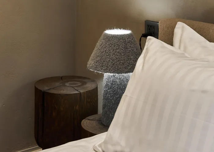 Velvet By Fomich Palyanytsya
